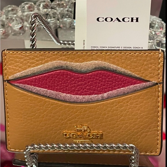 NWT COACH LIPS 👄 CARD HOLDER still in protective wrap - Picture 6 of 6
